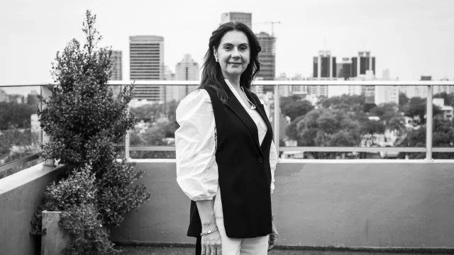 Paula Ferreira - Gerente Comercial