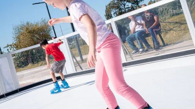Almenara Mall trajo de España una pista de hielo ecológico para Ciudad de la Costa (y tendrá escuela de patinaje)