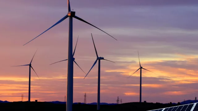 Potencia renovable creció en el mundo 14% (un futuro sostenible es posible)