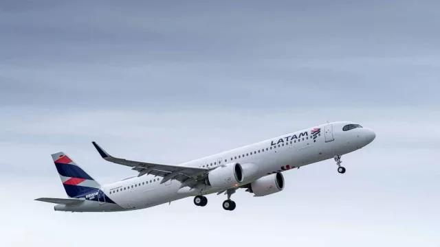 Anduvo volando (LATAM Airlines cerró 2024 con US$ 977 millones de beneficio)