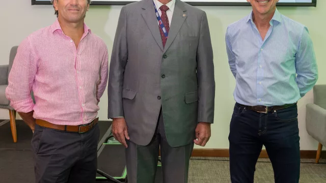 Ministro de Ganadería abordó desafíos del agro en charla organizada por Nobilis