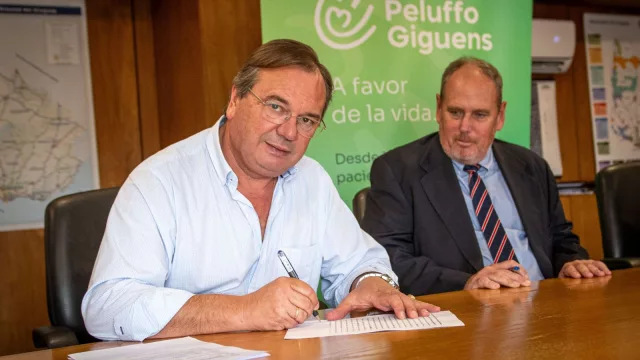 La Fundación Peluffo Giguens y el MTOP firman convenio para obras en el Hogar La Campana