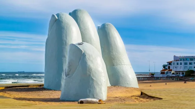 CAMTUR recibió a las nuevas autoridades del Ministerio de Turismo y presentó el informe “Hacia el Impulso del Turismo”