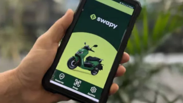 Llegan las motos eléctricas con baterías intercambiables al delivery uruguayo (Swapy lanza en Zonamerica su plan piloto)