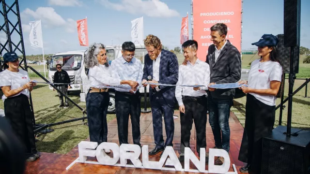 Fidocar lanza la preventa de Forland, nueva marca de camiones utilitarios livianos en Uruguay