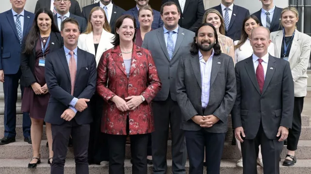 Un grupo de empresarios de EE.UU. llegó a Uruguay para hacer negocios (la embajadora Heide B. Fulton encabezó la recepción en su residencia oficial)