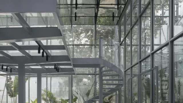 Vidriería Bía inaugura su “pabellón de cristal” en Punta del Este