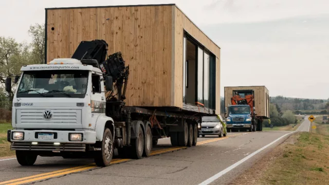 En menos de tres años, Ojalá ya fabricó 18 casas modulares (y lanzó su web para ofrecer una experiencia integral)