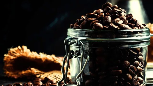 La novedad de Nescafé Gold: Nestlé entra en el café en grano para supermercados de Uruguay