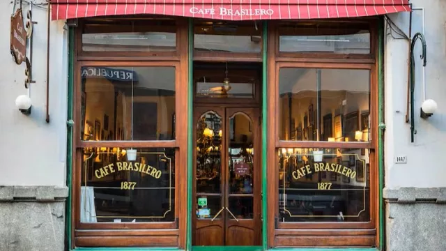 Los 4 bares más antiguos de Montevideo que siguen en pie (y con público)