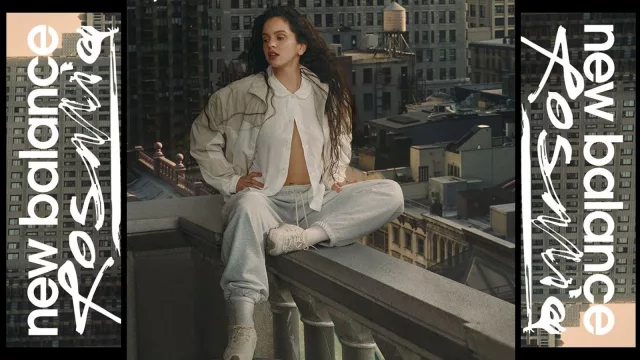 Rosalía no anda descalza (será la imagen de las nuevas New Balance 204L)