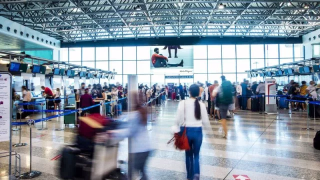 España, Reino Unido, Holanda y EE. UU.:  los destinos más elegidos por los uruguayos para estudiar en el exterior