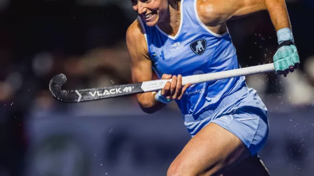 VLACK es la marca del hockey en UY (8 de cada 10 palos que se usan para jugar, llevan su nombre)