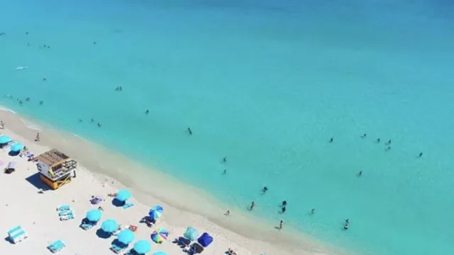 Vedi South Beach e poi muori (ver South Beach y después podes morirte en paz)