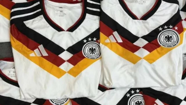 La estrategia detrás de la última camiseta Adidas de Alemania 2026 (te adelantamos la primera camiseta ya lista para el próximo mundial)