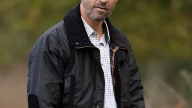 De Birmingham a Paysandú: un sanducero de 24 años trajo a Uruguay esta marca británica de ropa (y vende a mitad de precio que la competencia)