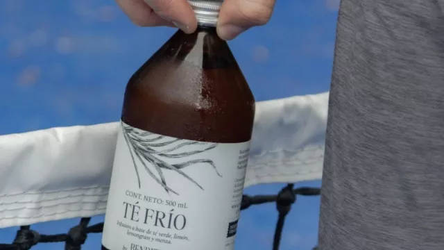 Nada de five o'clock ni pocillo (ahora el té frío es UY y 100% natural)