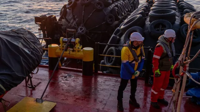 Desembarco británico en La Paloma (la reconocida empresa marítima James Fisher inauguró base en el balneario con su primera operación en Uruguay)