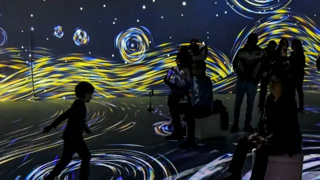 Volvió Van Gogh inmersivo, esta vez en la Rural del Prado (la experiencia sensorial internacional llegó a Montevideo)