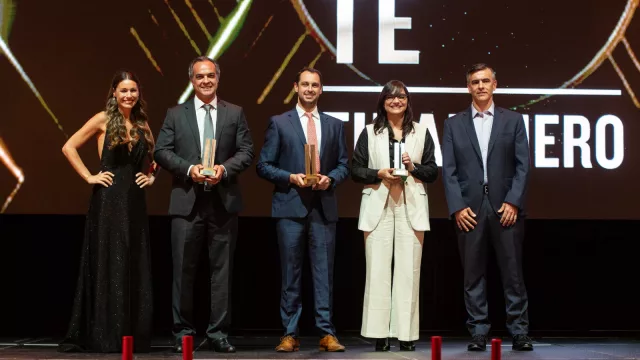 Martín Cabrera de Mercado Libre es el Gerente Financiero del Año 2025 (Plata para Patricia Ruiz de Doña Coca y Bronce para Leonardo Ilha de Zonamerica)