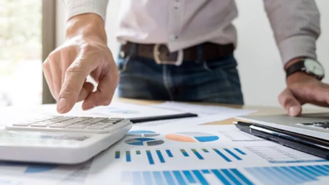 Ciclo económico desacelerado (el Índice Líder de CERES creció en noviembre 0,1%, luego de dos tasas neutras)