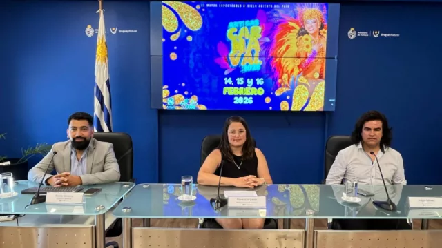 Con más de 30.000 visitantes esperados, Artigas organiza una nueva edición del Carnaval 2026