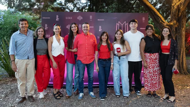 La primera fiesta por los 20 años de InfoNegocios fue un verdadero éxito (líderes e integrantes de agencias celebraron con nosotros)