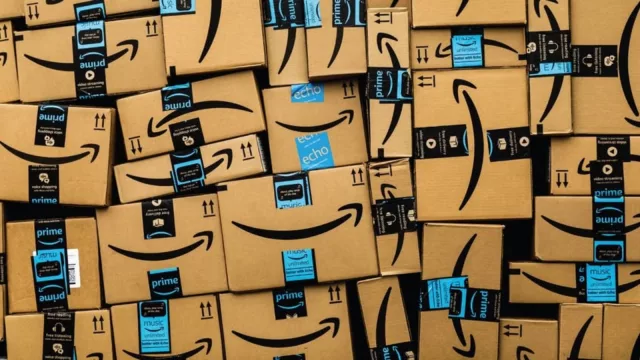 Ganando el primer lugar del trono (por primera vez Amazon superó a Walmart en ingresos globales)