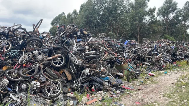 Desmantelamiento ordenado (cartera del Interior trabaja en 3 millones de kilos de chatarra acumulada)
