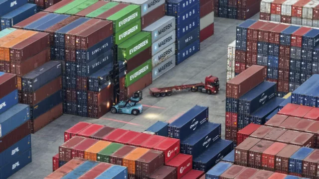 Primer mes de números rojos en exportaciones (abril alcanzó ventas por US$ 944 millones y se puso 12% abajo que 2025)