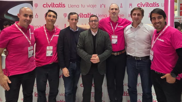 Una alianza para levantar vuelo (Civitatis y Despegar firman acuerdo estratégico global)
