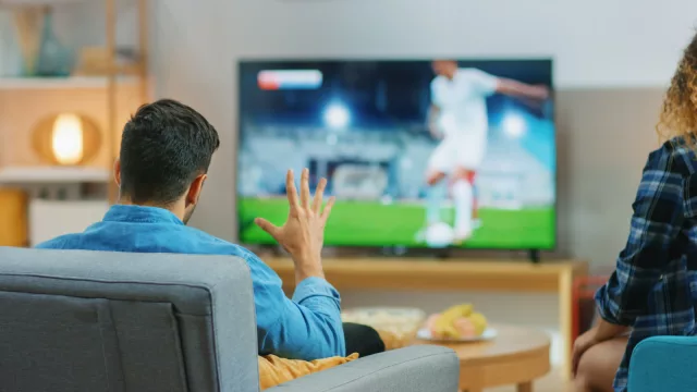 Mundial a domicilio (en Uruguay los pedidos crecieron hasta 122% y las figuritas quintuplicaron las ventas de Qatar 2022)