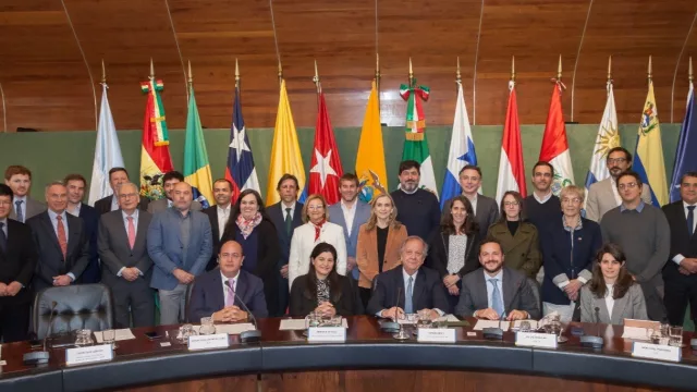 Paraguay busca atraer una planta de fertilizantes para abastecer al Cono Sur desde Carmelo Peralta